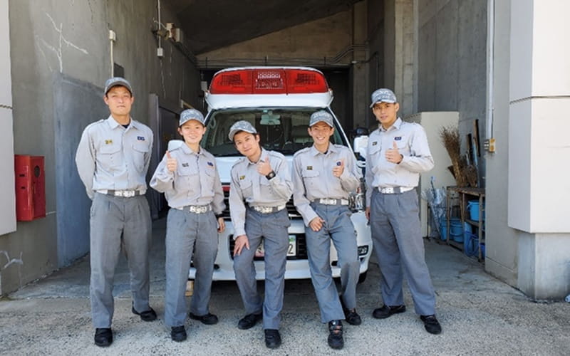 愛知県春日井市消防本部の方々の写真