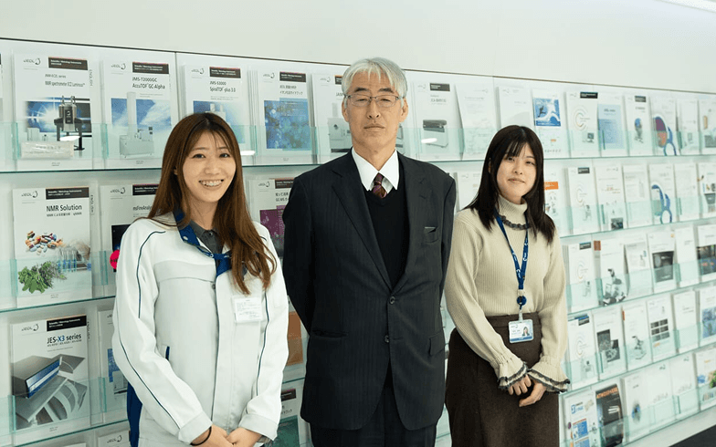 日本電子株式会社
