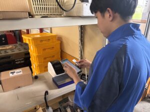 資材管理にQRコードを活用する画像